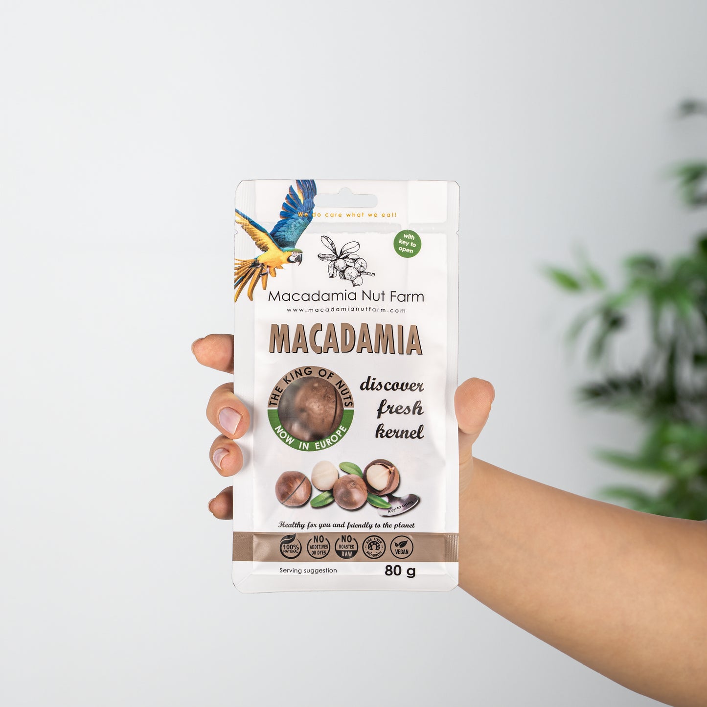 Makadāmijas rieksti čaulā