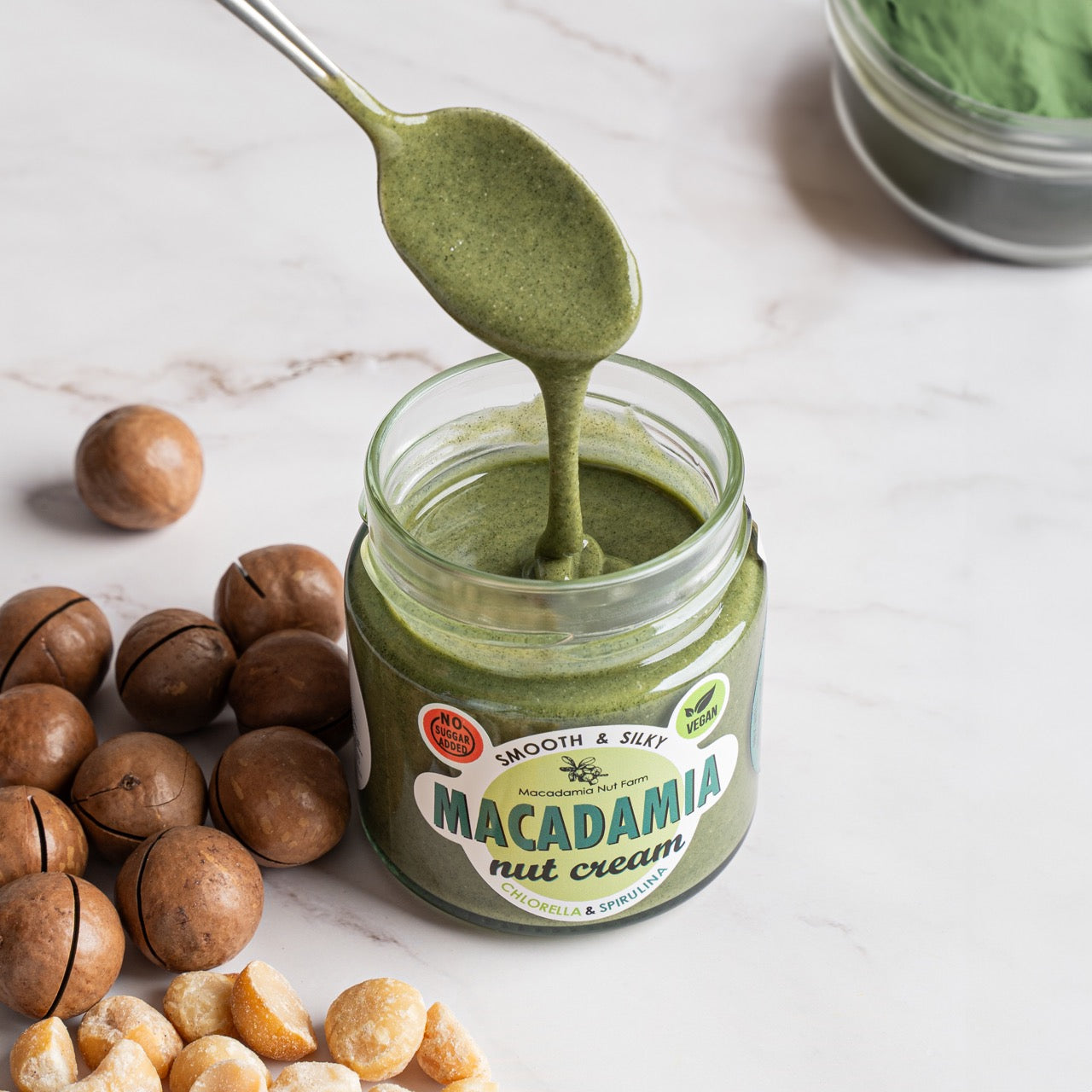 Makadāmijas riekstu krēms SPIRULINA